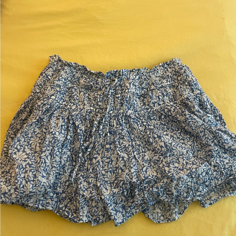 Light blue and white summer skirt large